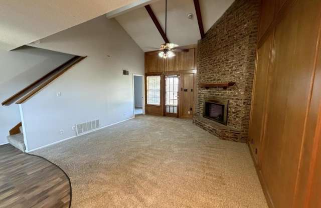 3951 Scott Dr Gallery 4
