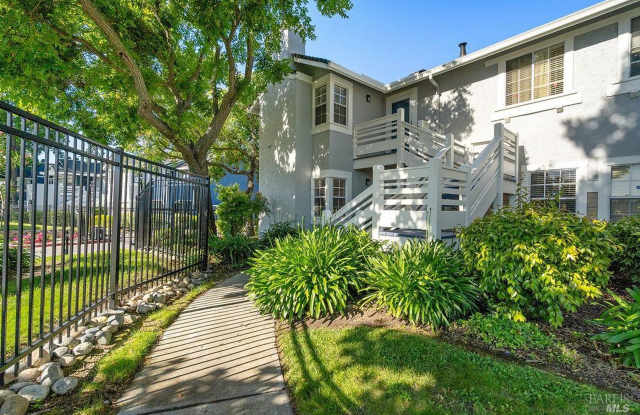 2915 N. Texas Street #141 Gallery 2