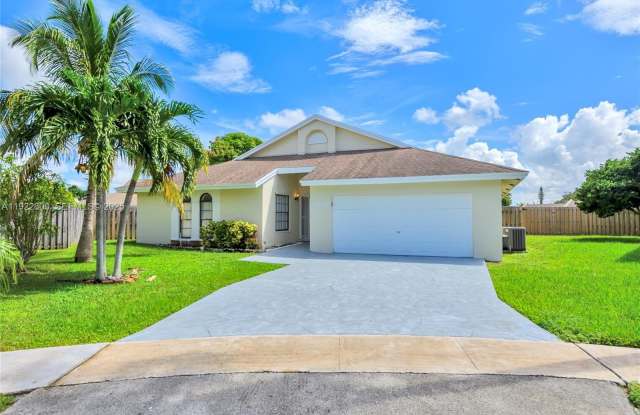 3104 NW 109th Ave photos photos