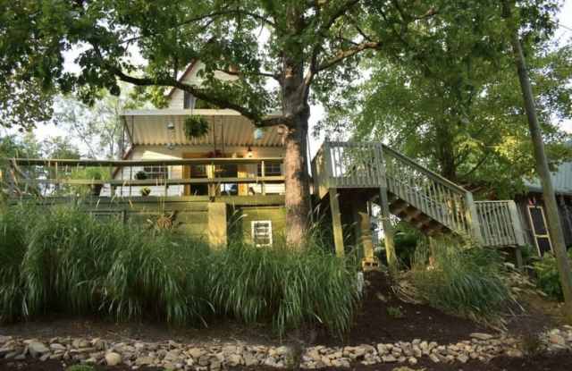 5606 Lakeshore Drive photos photos