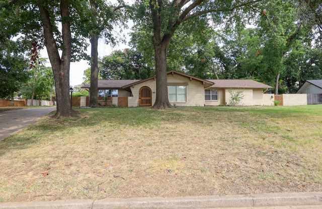 Incredible Ranch Style Home in Midtown! - 6109 South Knoxville Avenue, Tulsa, OK 74136