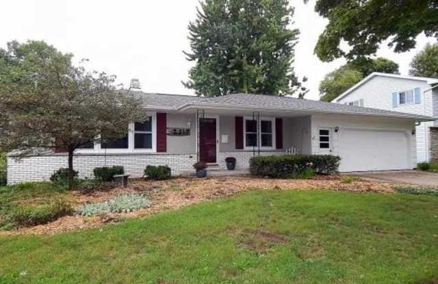 2517 North Kirkland Court - 2517 North Kirkland Court, Appleton, WI 54911 2517 North Kirkland Court - 2517 North Kirkland Court, Appleton, WI 54911