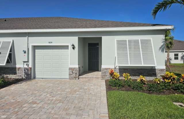 9074 ORCHID RESERVE Circle Gallery 1