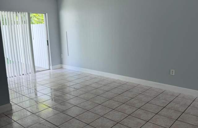 21312 NW 40th Circle Court Gallery 4