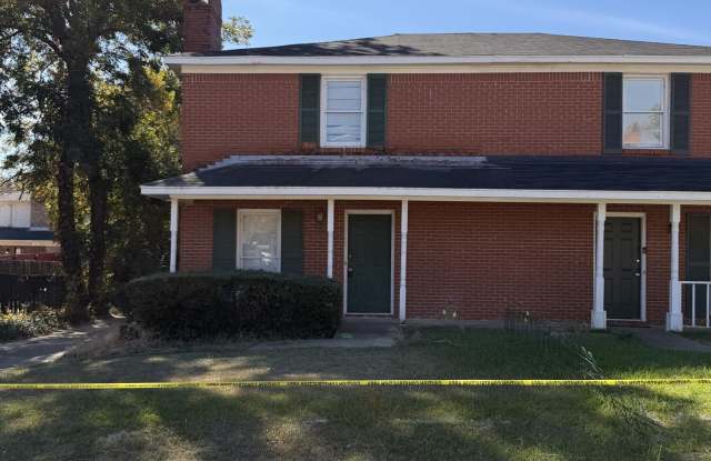 735 Wicklow Place lot: A Gallery 1