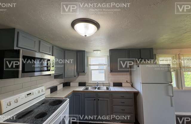 1929 South 10th Street - Upper photos photos