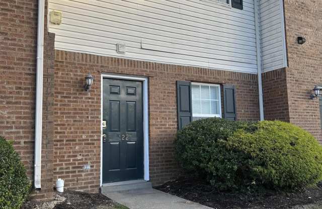 1325 Trent Boulevard unit: 122 photos photos