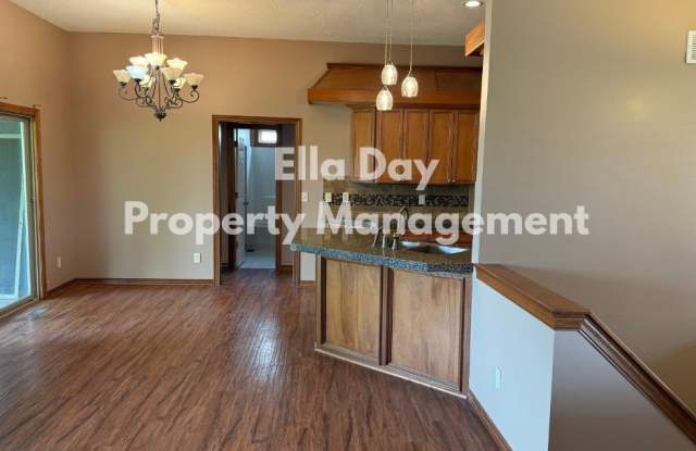 3025 Triple Creek Drive Gallery 2