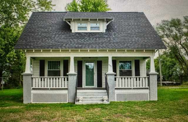 Nice home in Strafford photos photos