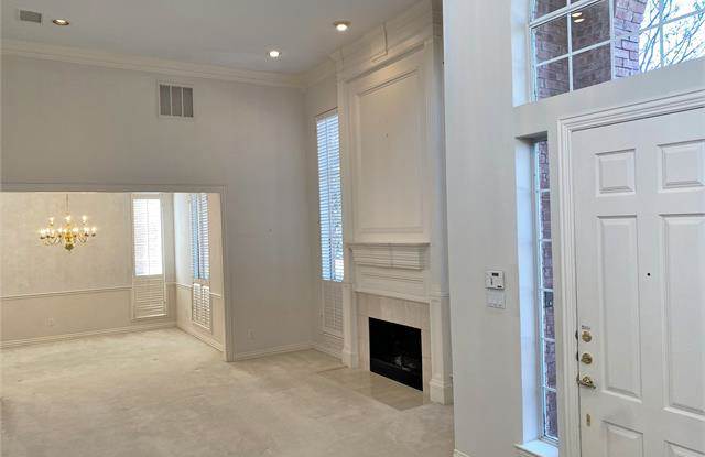 4528 Waterford Drive Gallery 4