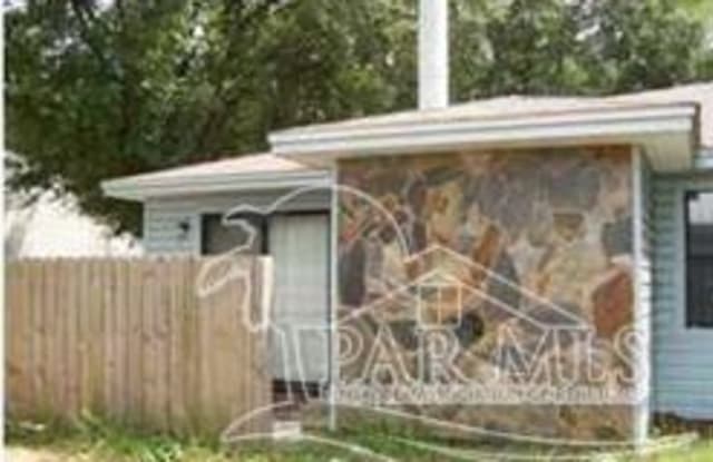 467 Stara Cir - 467 Stara Circle, West Pensacola, FL 32505