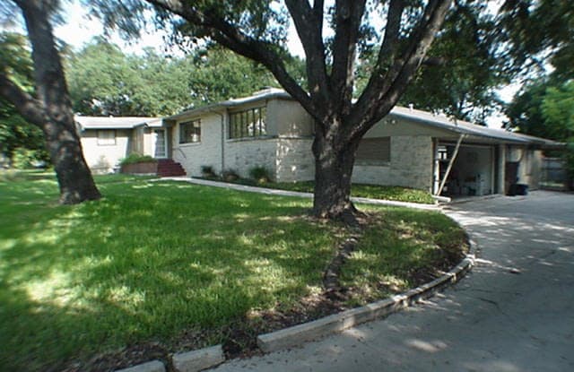 212 Linda Dr - 212 Linda Drive, San Antonio, TX 78216