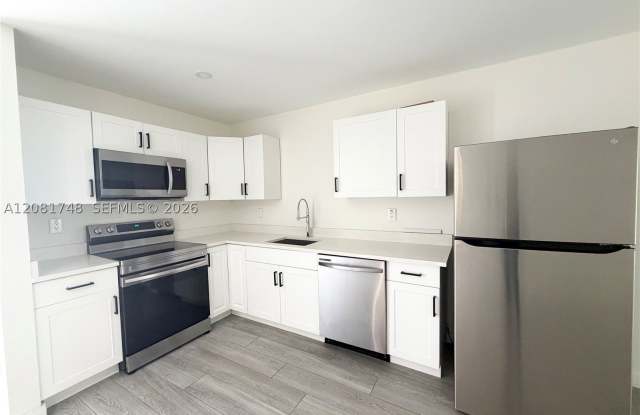 208 Meridian Ave photos photos 208 Meridian Ave photos photos