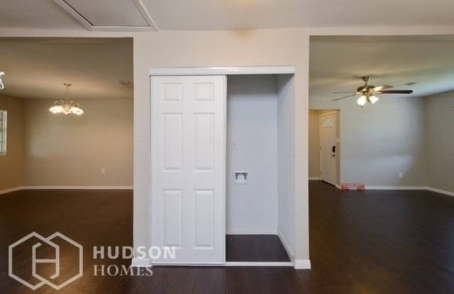 4114 Brookfield Drive Gallery 4