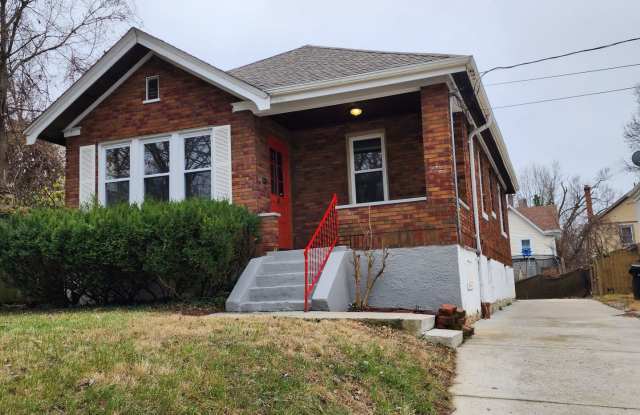 Charming Cincinnati Home on Mary Ann Lane! Gallery 3