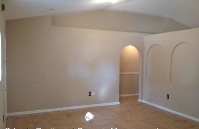 1123 Breezy Knoll Street Gallery 3
