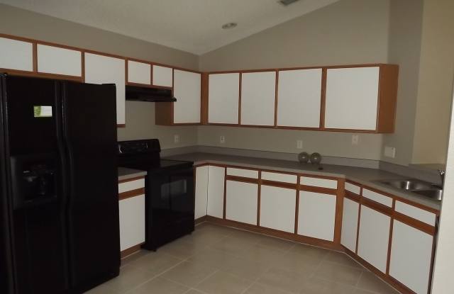 506 Hardwood Cir. Gallery 3