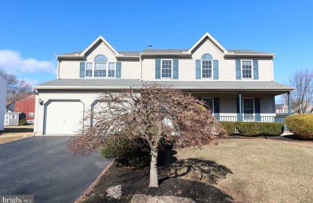 4581 GREEN TREE Road photos photos