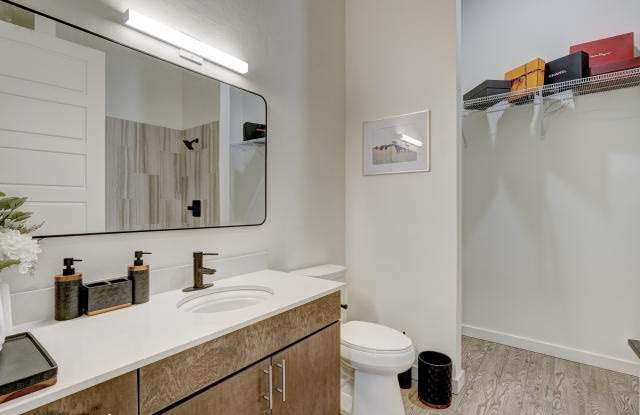 217 E Campbell Street Unit C11 photos photos
