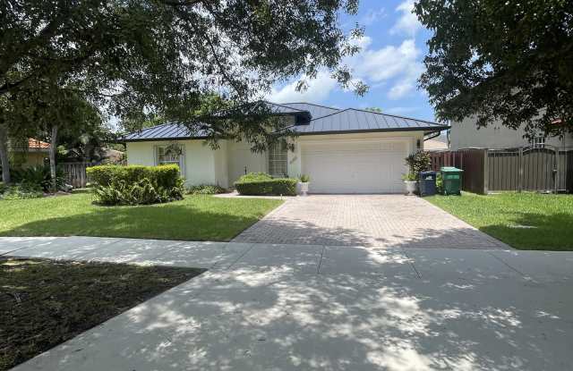10155 SW 159th Court Gallery 4