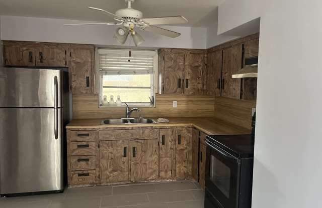 2326 Crescent Ridge Rd Gallery 2