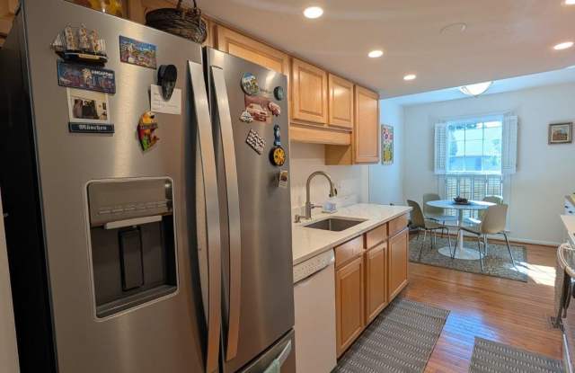 6781 SURREYWOOD Lane Gallery 3