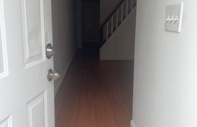 2432 Etting St photos photos