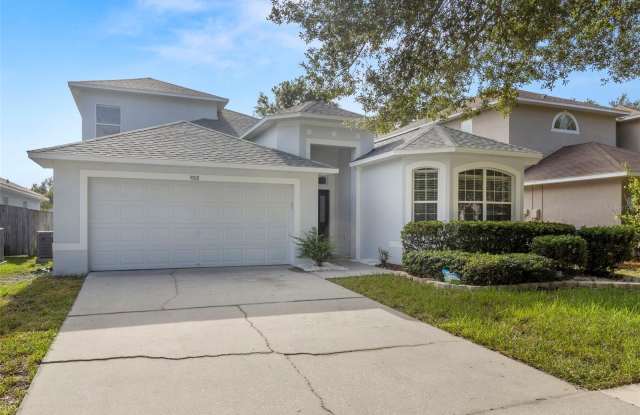 9818 WHITE BARN WAY - 9818 White Barn Way, Riverview, FL 33569