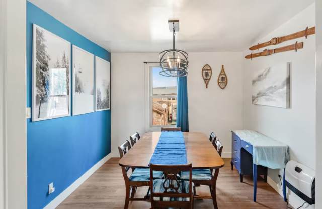 407 S Mount Shasta Blvd Apt 1 Gallery 2