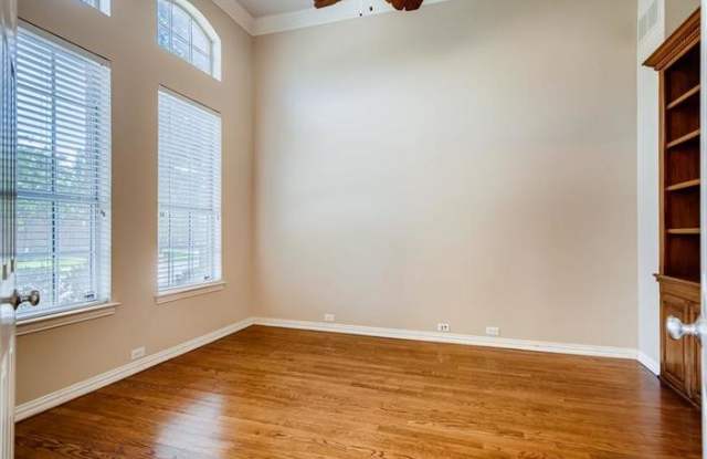910 Muirfield Road Gallery 3