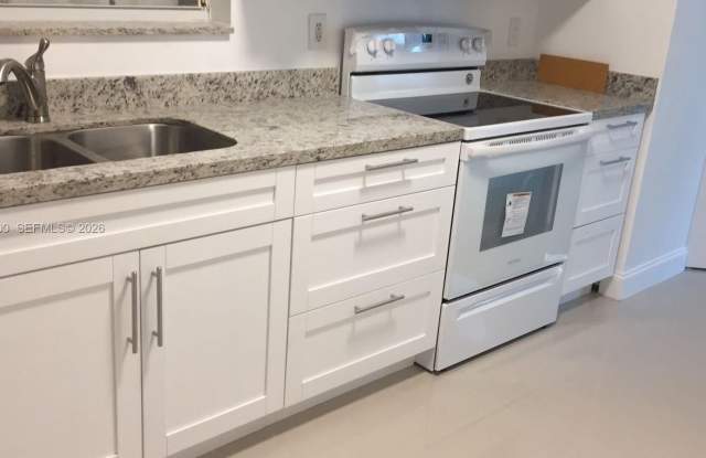 2662 SE 19th Ct photos photos