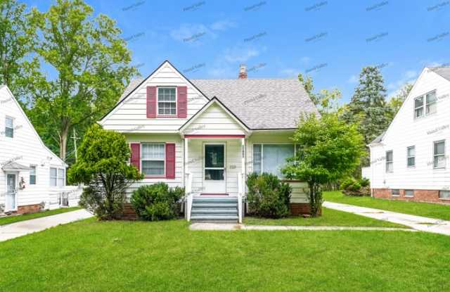 17401 Maple Heights Boulevard Gallery 1
