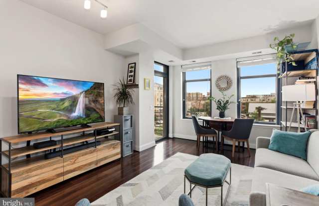 525 N FAYETTE Street photos photos