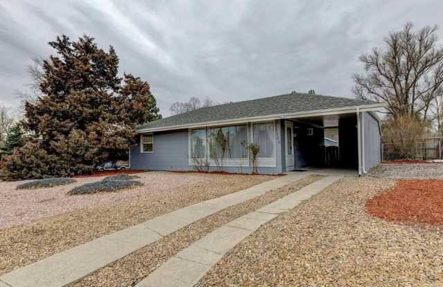 Charming Single-Family Home in Virginia Village, Denver Gallery 1