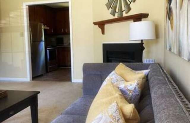 631 Dorene Place - 631 Dorene Place, Newport News, VA 23608
