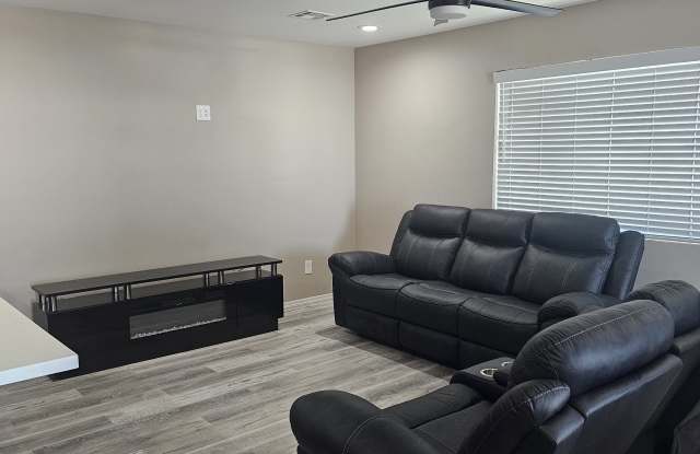 11101 West Montana Avenue - 11101 West Montana Avenue, Youngtown, AZ 85363