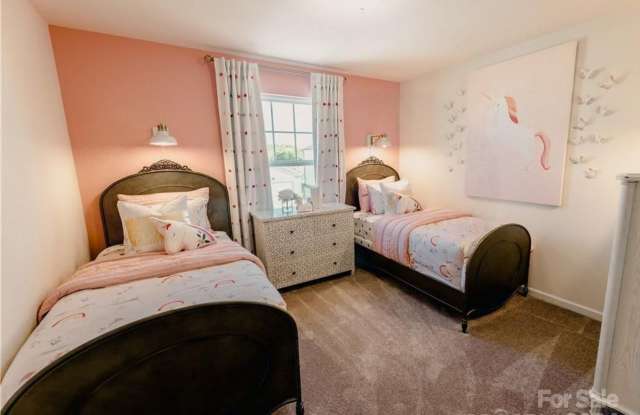 Room in 5 Bedroom Home at Luca Ter SW photos photos