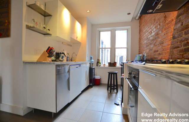 5 Braemore Rd. Gallery 1