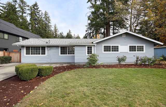 3Bd/1.5Ba Bellevue House - 1380 165th Avenue Northeast, Bellevue, WA 98008