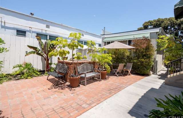 763 S Coast Gallery 4