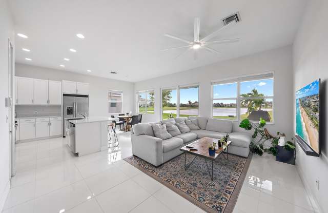 5935 Buttonbush Drive Gallery 4