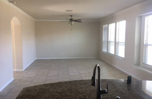 2600 Creeping Vine Ct Gallery 3
