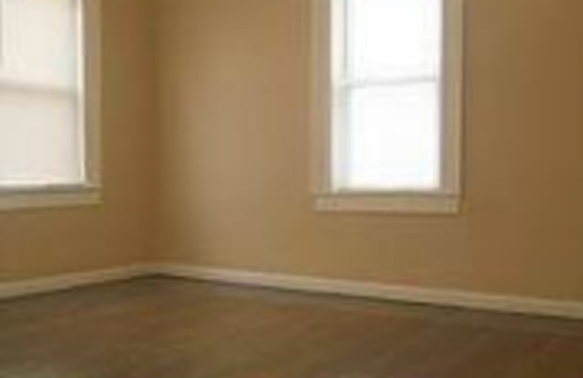 3115 Washington Gallery 2