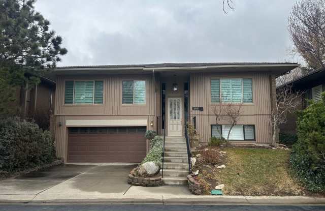 Spacious Millcreek Townhome with Two Living Areas, Private Deck  Community Amenities photos photos