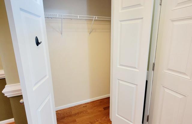1120 Renewal Pl Unit 104 Gallery 4