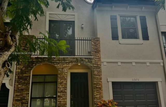 11370 SW 236th St photos photos