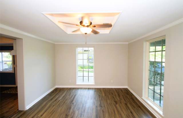 349 12th Street NW Gallery 4
