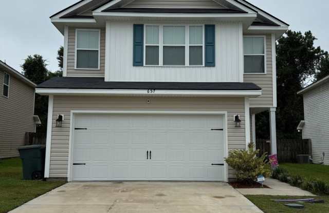 FOR RENT photos photos