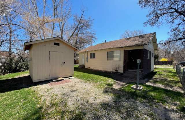 2BD, 1.5BA Home Gallery 1