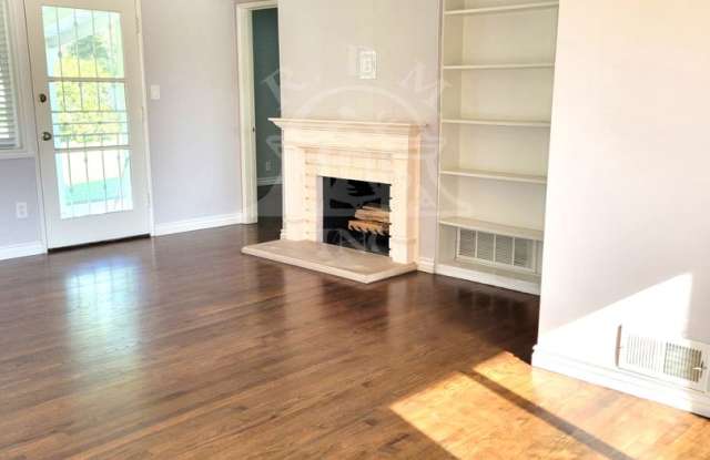 Charming 3 Bedroom Home Available in Oakmont Neighborhood of Claremont Gallery 4